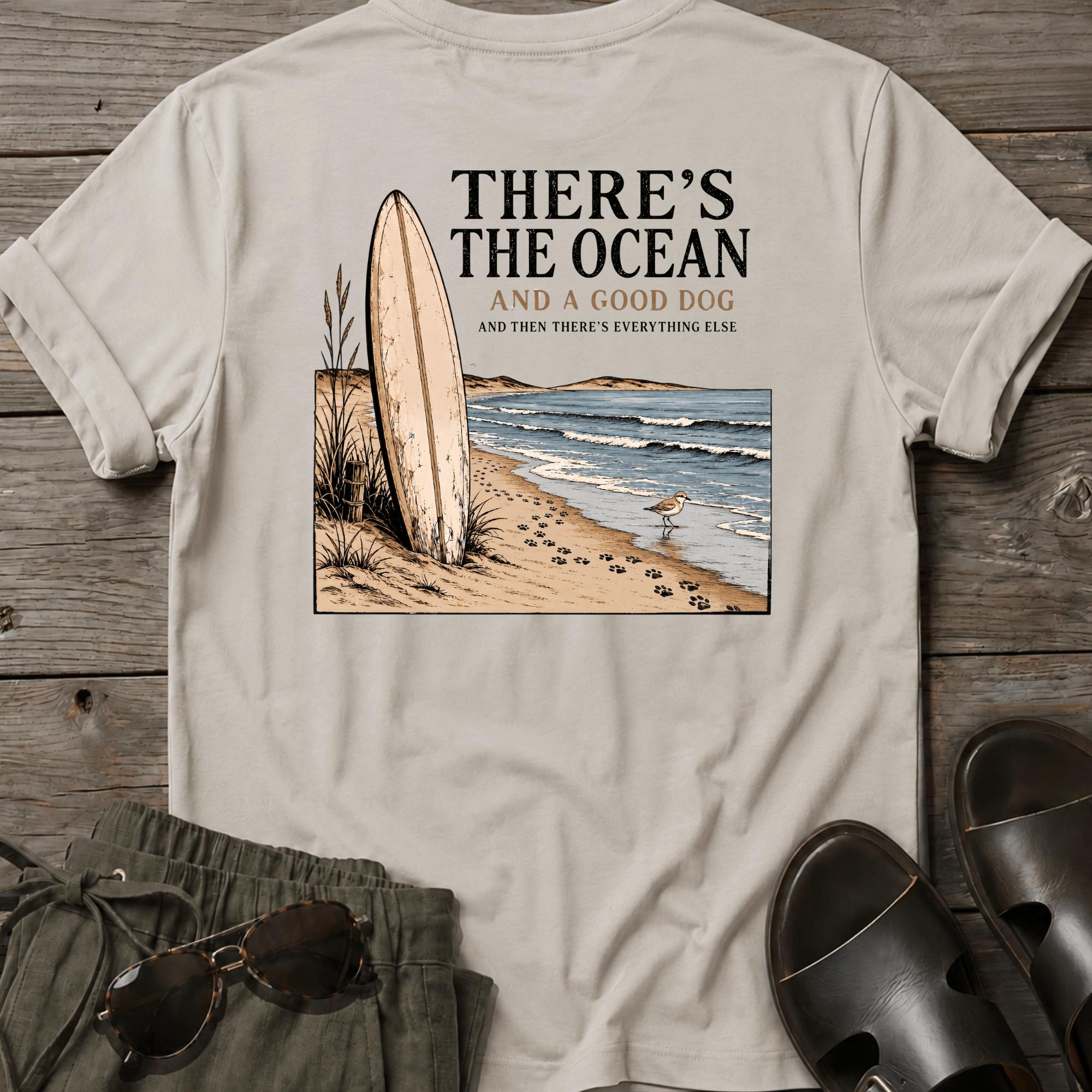 There's the ocean a good dog... BACK DESIGN