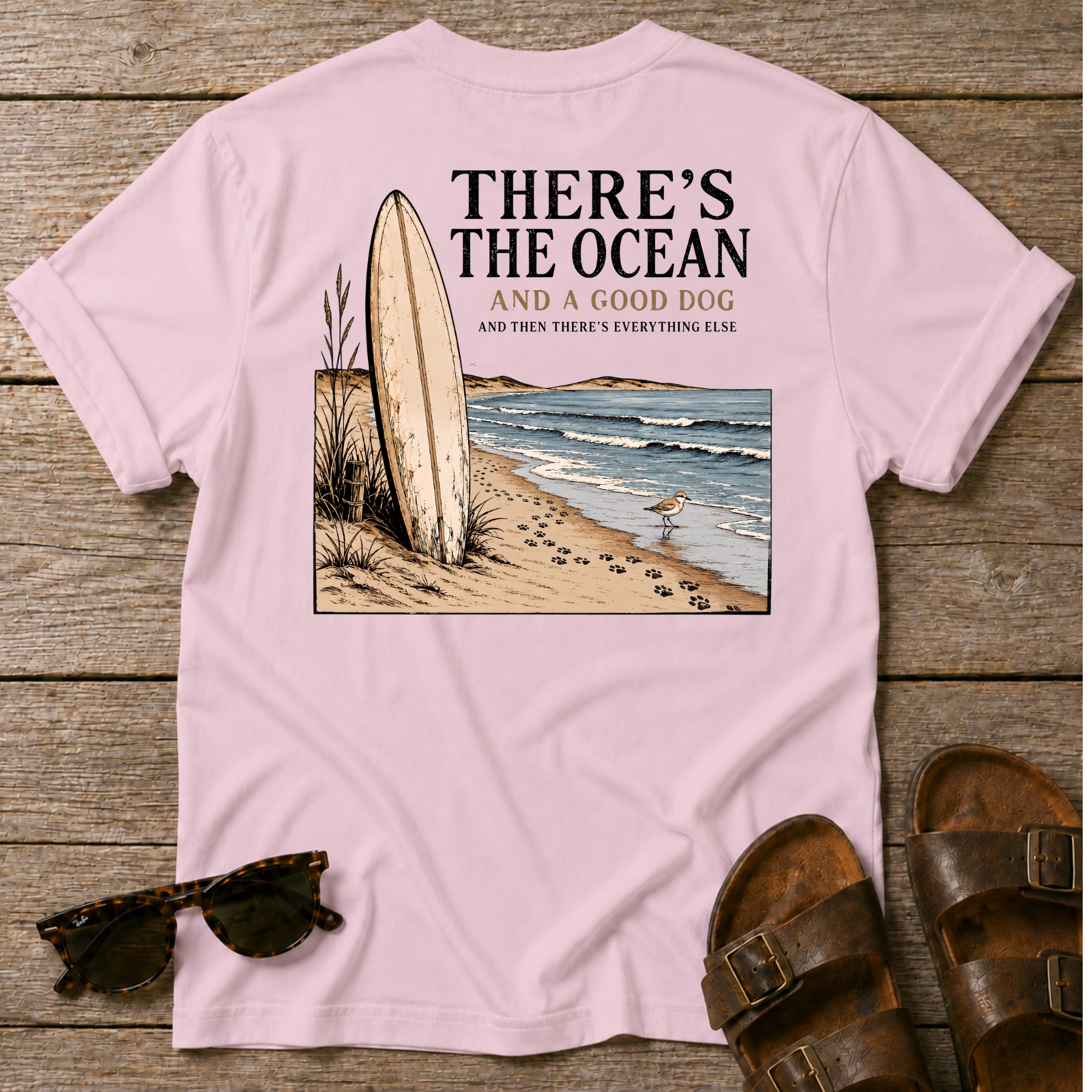 There's the ocean a good dog... BACK DESIGN