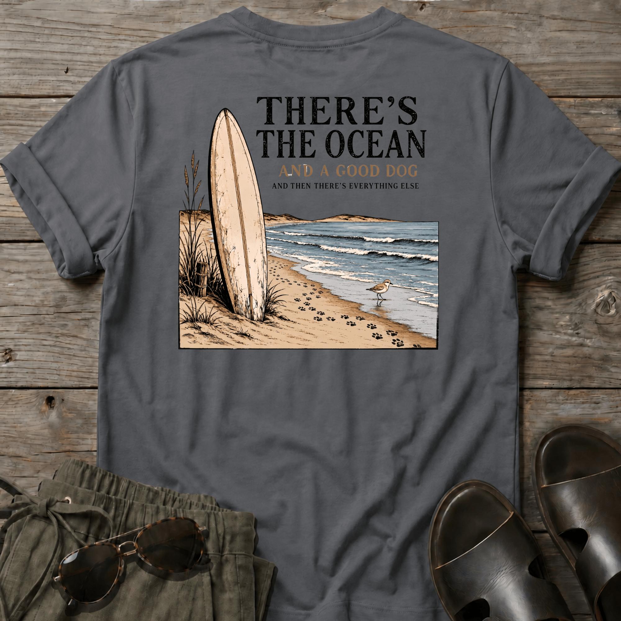 There's the ocean a good dog... BACK DESIGN