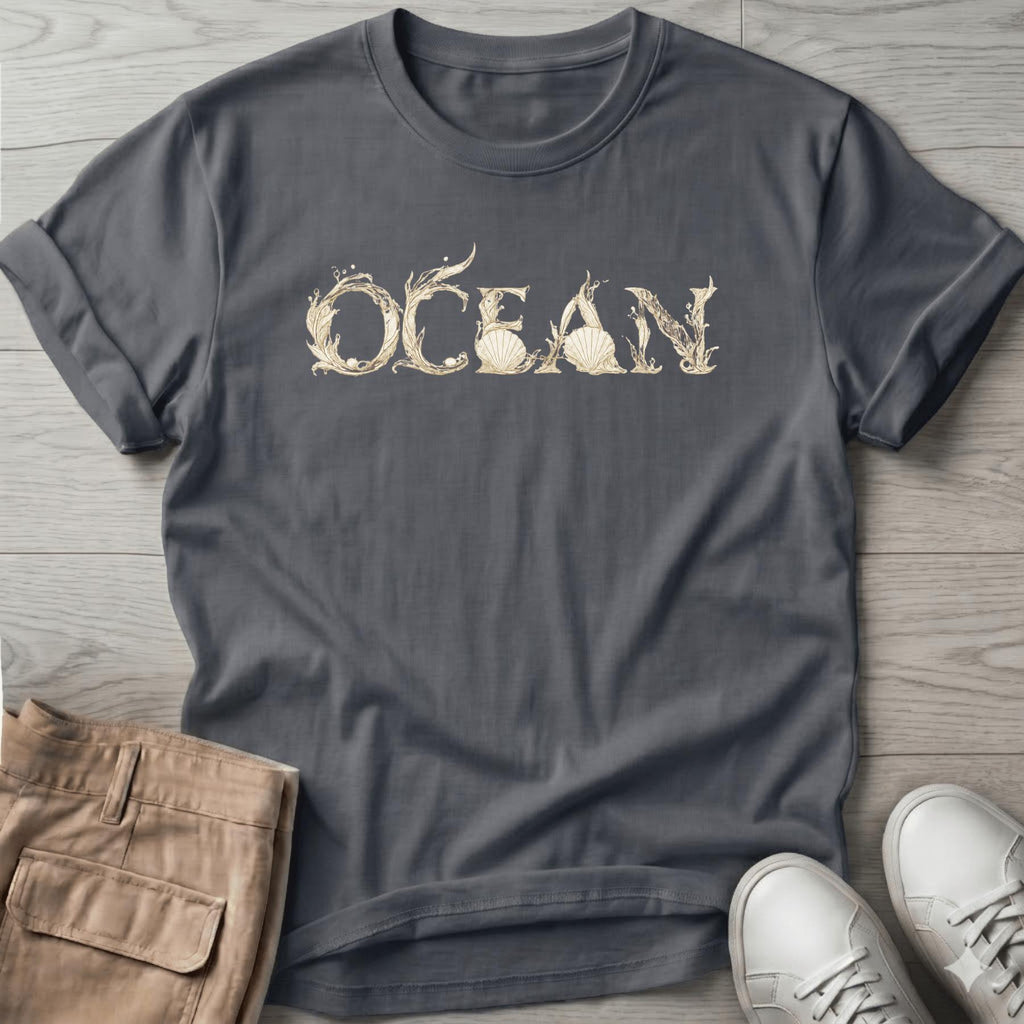 OCEAN (bikini) T-Shirt