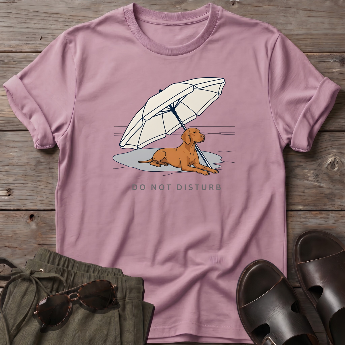 Do Not Disturb Vizsla T-Shirt in Light Pink