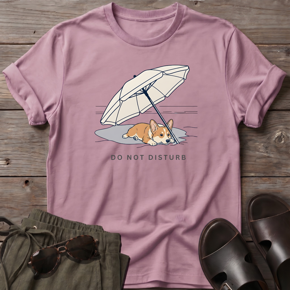 Do Not Disturb Corgi T-Shirt in Light Pink