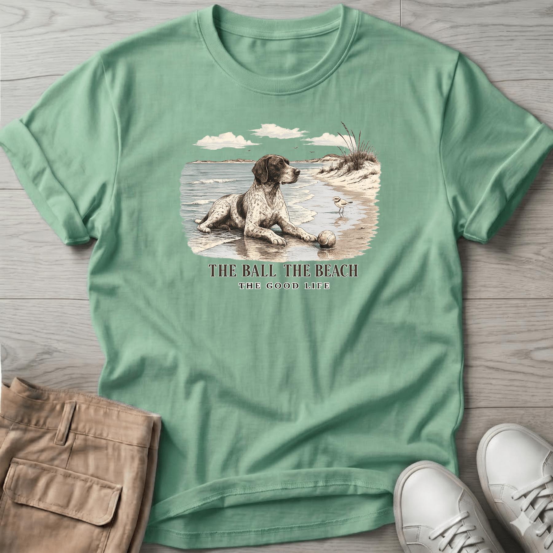 Ball Beach & Shorthair Pointer Dog T-Shirt