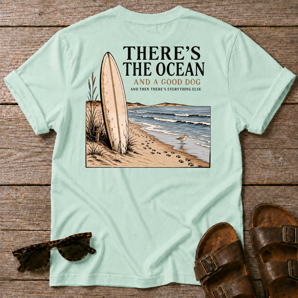 There's the ocean a good dog... BACK DESIGN