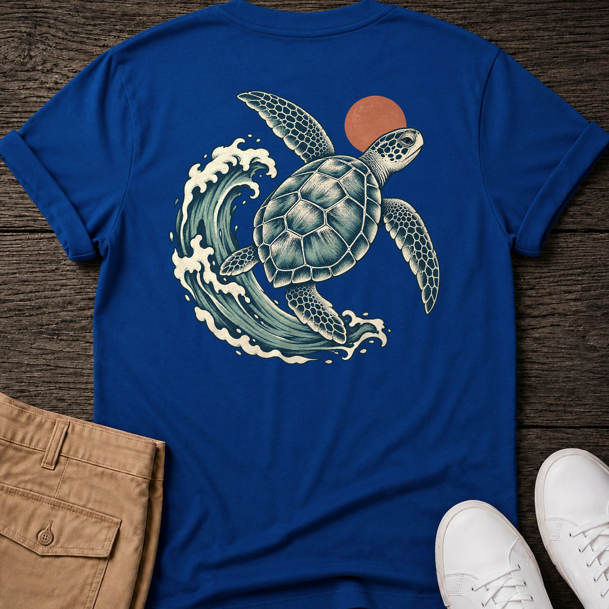 Sea Turtle Wave Back Design T-Shirt in Royal